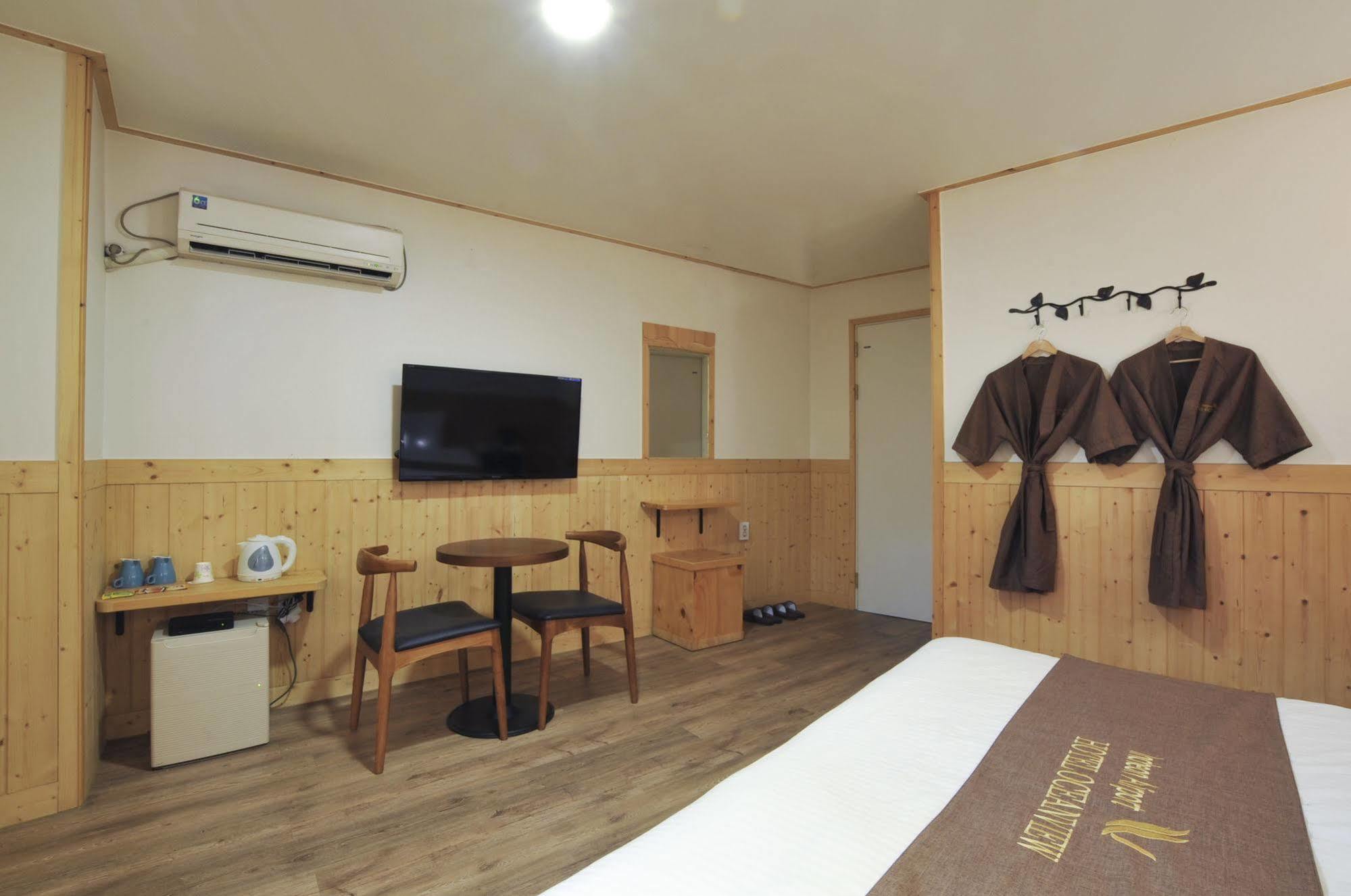 Oceanview Hotel 3*